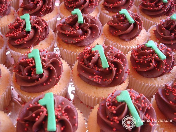 Cupcake para Jornalistas e Funcionários Heineken | Confeitaria da Luana