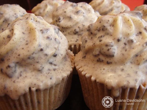 Cupcake Cookies & Cream