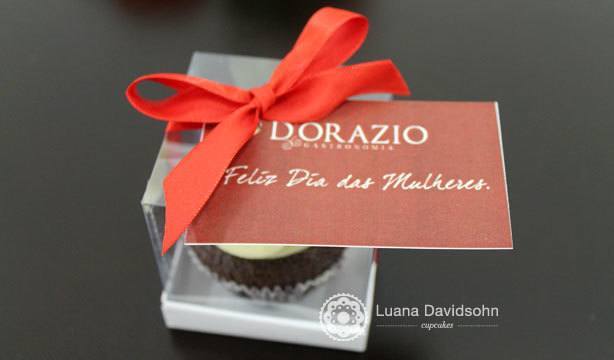 Cupcakes Dia da Mulher Flores