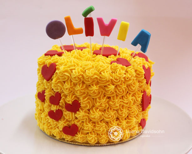 Bolo decorado da Olívia | Confeitaria da Luana