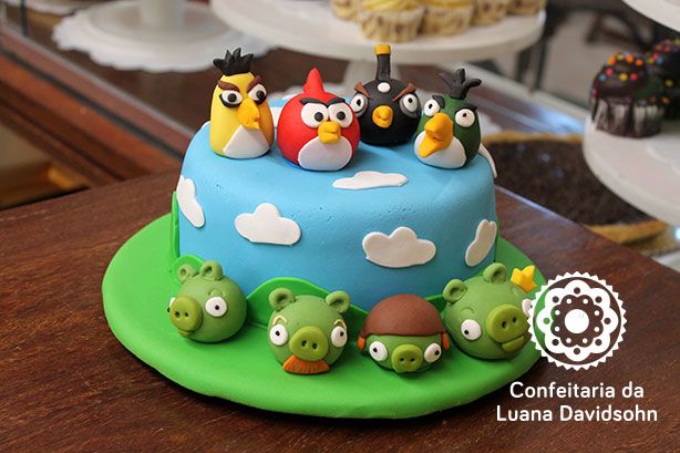 Bolo Angry Birds | Confeitaria da Luana