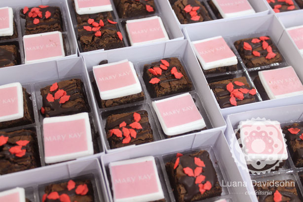 Mary Kay e Brownies | Confeitaria da Luana