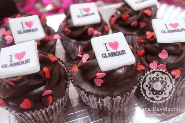 Cupcake e Bolo Revista Glamour