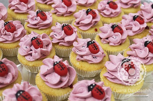 Cupcakes de Jardim | Confeitaria da Luana