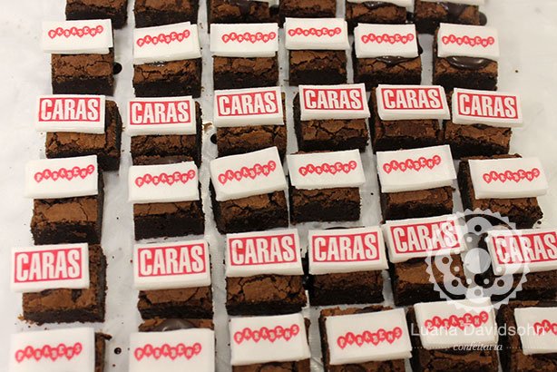 Mini Brownies com Logo