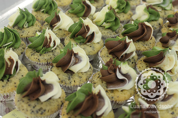 Ferrante Cakes - Kit Mini festa Tema Maquiagem💋💄🎂 Bolo