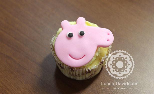 Cupcake da Peppa Pig | Confeitaria da Luana