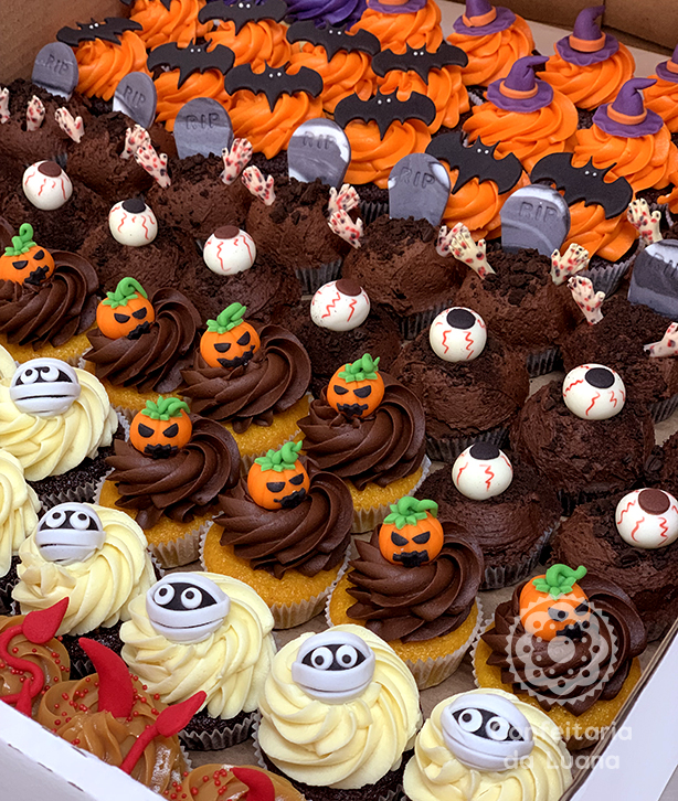 Cupcakes de Halloween de Presente | Confeitaria da Luana
