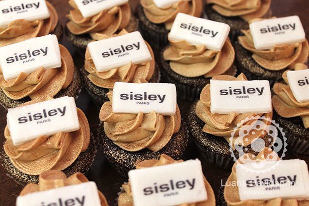 Cupcakes Sisley Paris | Confeitaria da Luana