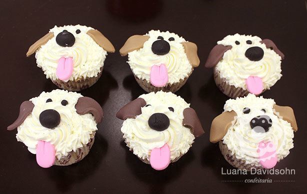 Bolos de Pasta Americana - Bolos Personalizados - Cupcakes