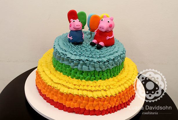 Bolo Peppa Pig | Confeitaria da Luana