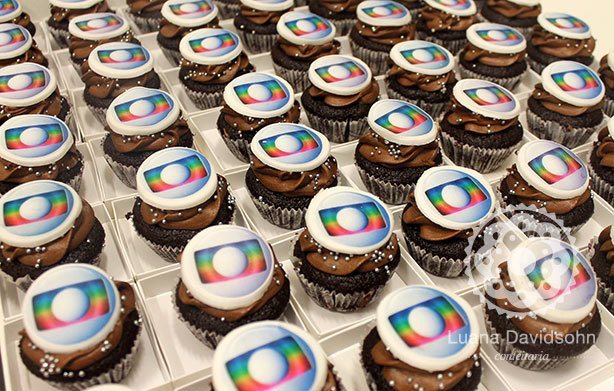 Cupcake personalizado TV Globo