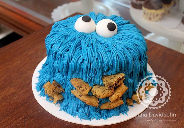 Bolo Cookie Monster | Confeitaria da Luana