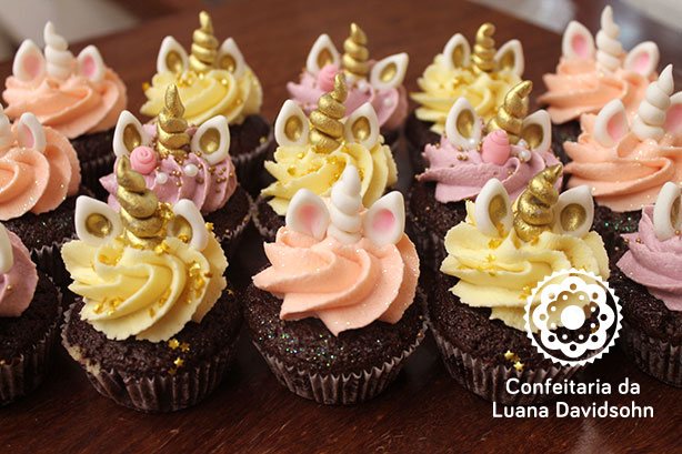 Cupcake Unicórnio | Confeitaria da Luana