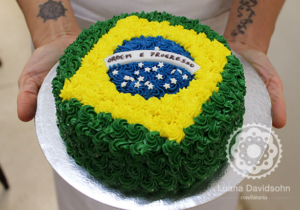 Bolo Copa do Mundo Brasil | Confeitaria da Luana